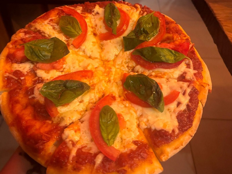Pizzeta 32cm con gusto
